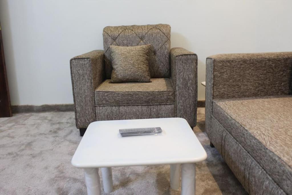 خاصة للعائلات فقط Apartment *